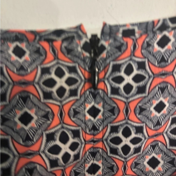 Jcrew dress with pockets, adjustable straps, and back zip. Size 6‎ - Picture 6 of 8